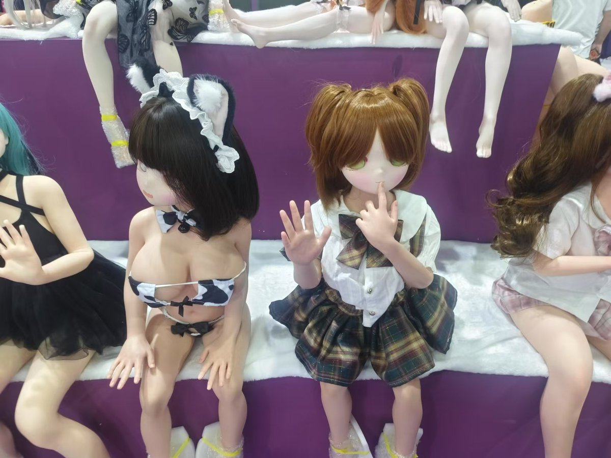 DollsGER's tweet photo. Can’t believe it’s already been a week since the Guangdong Expo ended! Missing the vibes, the people, and the energy — see you all next time! 💖
#DollShowcase #ArtDolls #RealisticDolls #DollDesign #CreativeDisplay https://t.co/ICbXfrGE7V