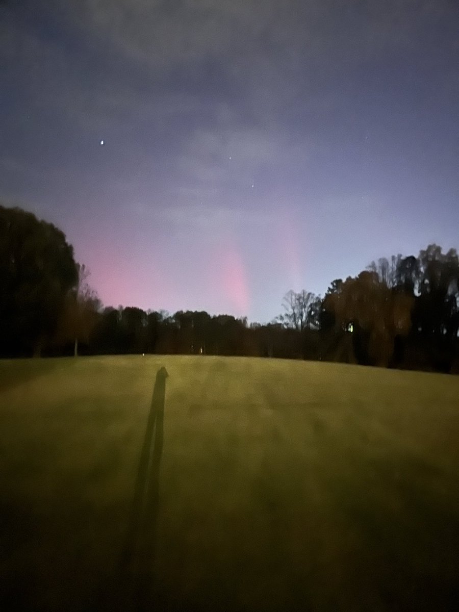 ChipHunter's tweet photo. @MoSmithHMC Winston Salem, barely visible with naked eye, but visible enough to declare a sighting.  Bucket list just got shorter! https://t.co/O0fBXCbHM3
