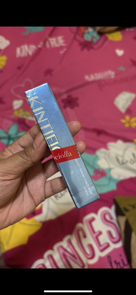 fikalimropa's tweet photo. WTS barang baru salah shade, 50K aja

#zonauang #makeup https://t.co/WcDAokGaca