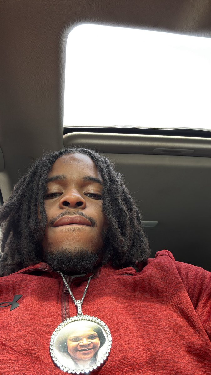 I be forgetting I have a twitter lol