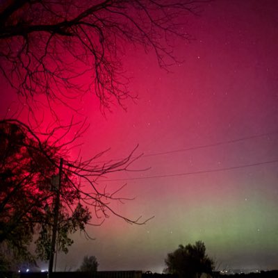 GenePatrickson's tweet image. #NewProfilePic. Aurora in Kansas tonight.