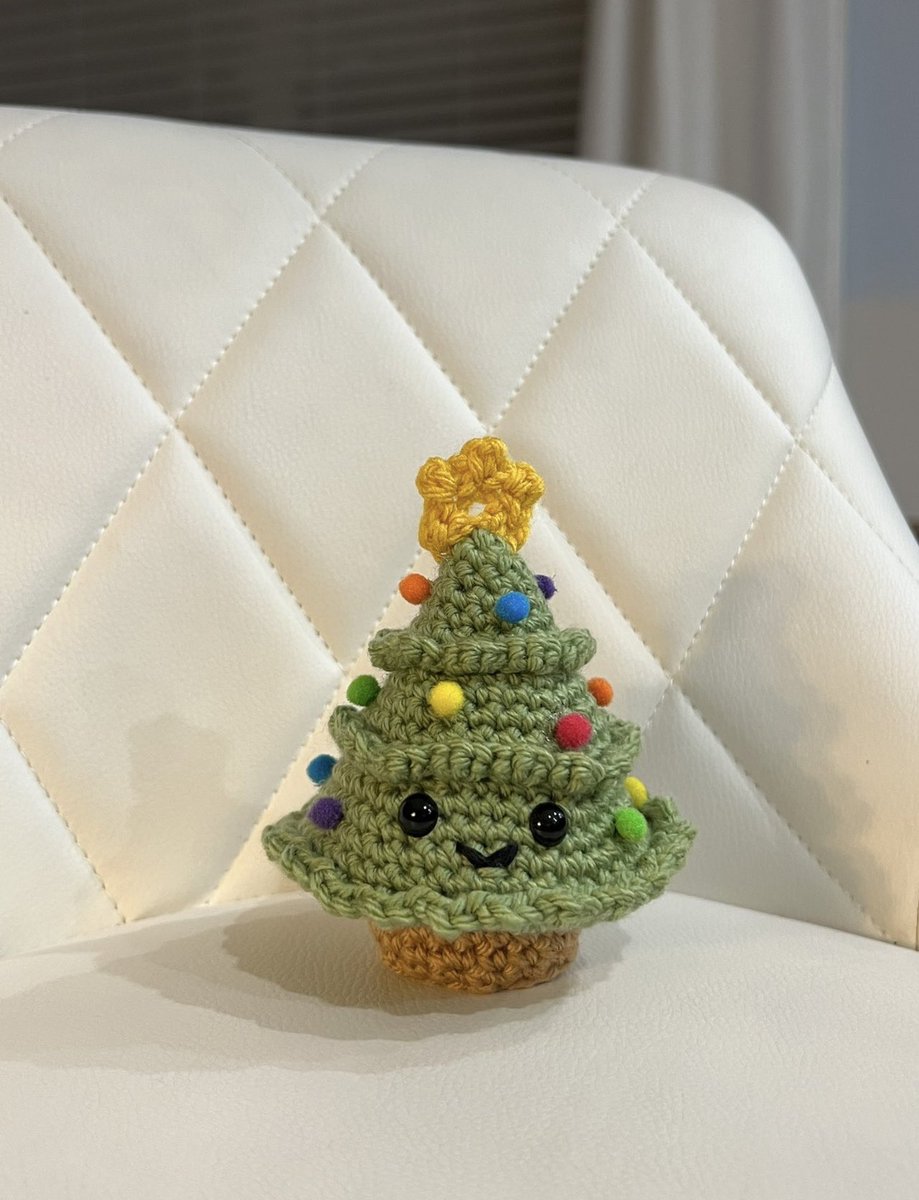 LolaPatolla's tweet image. Pals!!!
Just in!
New Auction Items made with ♥️ by our fren @presleybaby5 !!!
These are so supa cute!!!
Open for Bidding!!!
givebutter.com/c/RescueCoopAu…