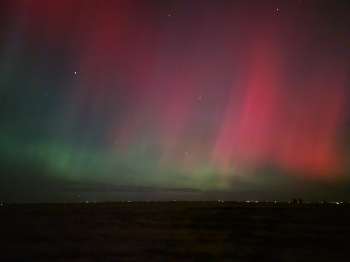 Beautiful lights #arouraborealis #northrenlights  <a href="/ShelbymcWx/">shelbymcWx</a> <a href="/LilyLightenin/">Stefanie-Ann - Lilies & Lightning Wx</a> <a href="/weathernetwork/">The Weather Network</a>