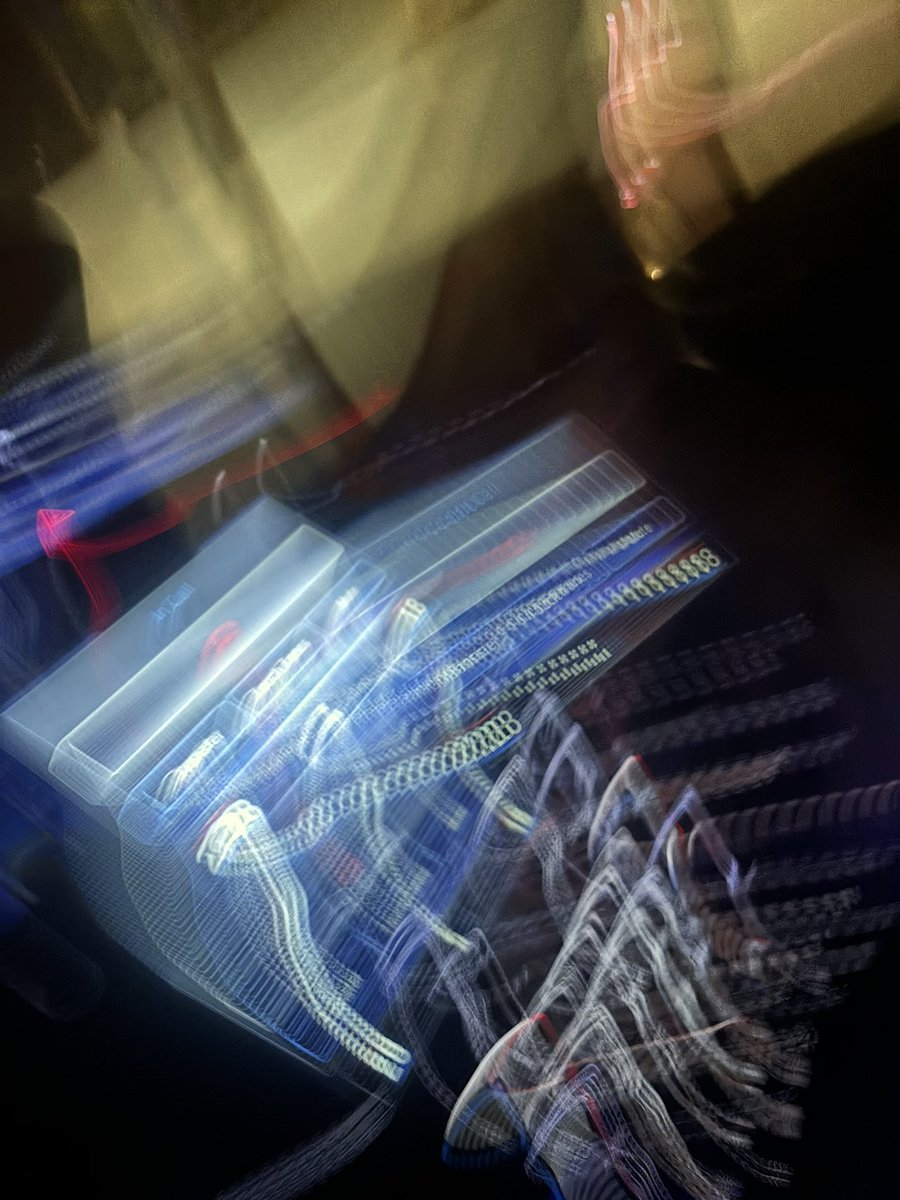 Lauren Hunter tweet media