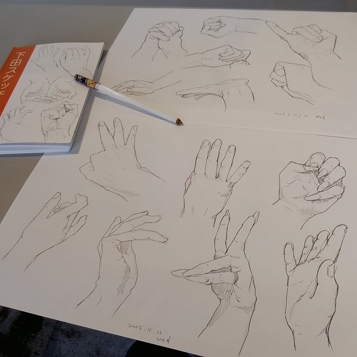 mitamenoamakuti's tweet image. 今日も手の練習。ポージングが良いので描いていて気持ちがいいです。

#下田スケッチ