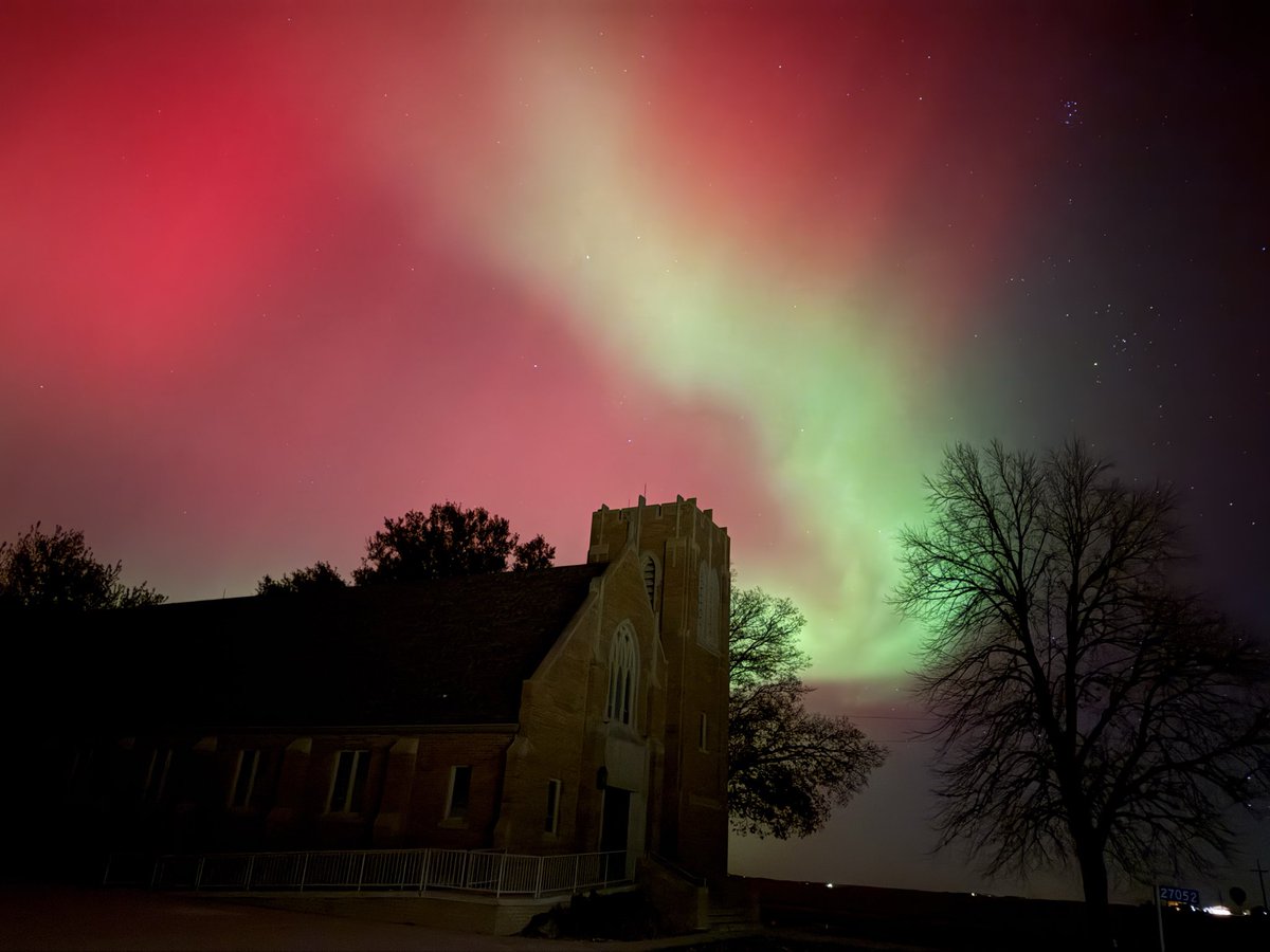 WickyDubs2's tweet image. can someone pinch me? What is happening?