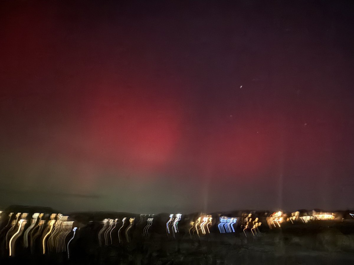 View of the #NorthernLights from Broomfield tonight! 🤩