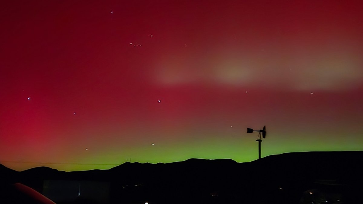 Northern lights tonight!!! If you are in the northern tier is states go out now!! Iowa, Colorado more!!!