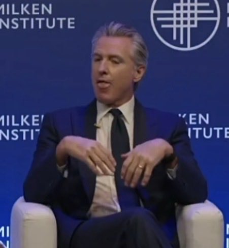 0hour1's tweet image. 😭😭😭😭😭😭😭😭

Found One 

@IfindRetards