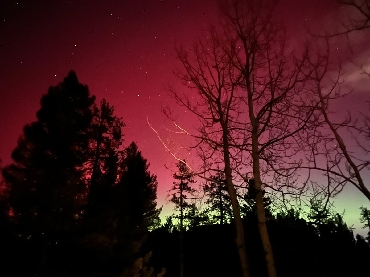 pam_rothman's tweet photo. @NWSSWPC Conifer CO checking in with first time seeing the lights - amazing! https://t.co/WmeZjR9XcD