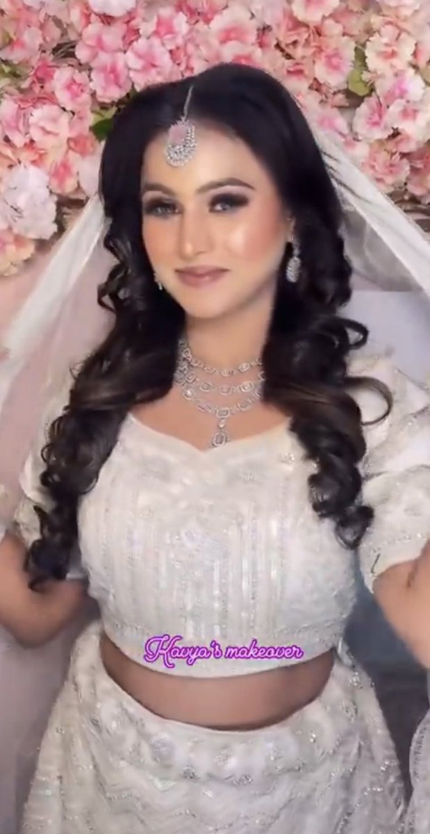 मध्यप्रदेश सीहोर की रहने वाली दलित लड़की खुशबू अहिरवार जो भोपाल में पढ़ाई के साथ-साथ मॉडलिंग भी कर रही थी और वह अपने बॉयफ्रेंड काशीम अली के साथ रह रही थी। कासिम अली 2 दिन पहले खुशबू को एक अस्पताल में दाखिल किया और भाग गया खुशबू बहुत गंभीर हालत में थी और आधे घंटे अस्पताल में रहने