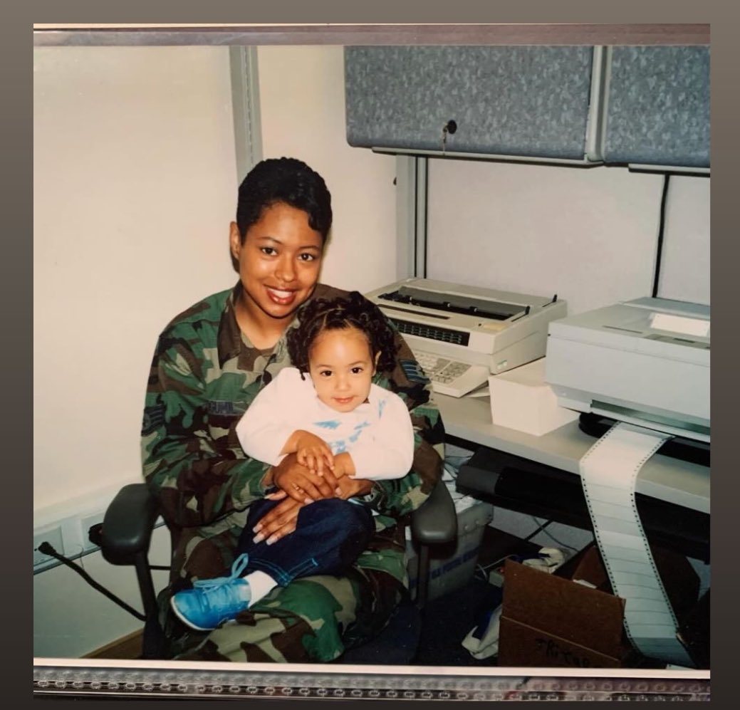 Azuredee123's tweet image. Proud to be a United States Air Force Veteran!  I enlisted in the Delayed Entry Program in my junior year of high school.  I left exactly a week after graduation.  Best decision I could have ever made.   #CoreValues #Veterans #USAF