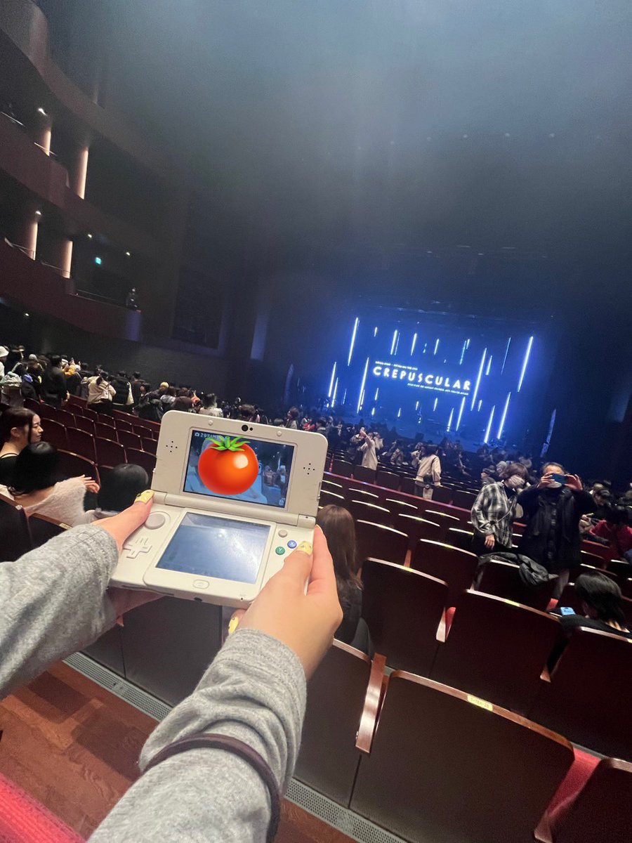 xxiamcc_'s tweet photo. キタニタツヤin札幌ありがとうーーー！その日の夜からウイルス性腸炎になったが😭 ライブは行けてよかった大泣 https://t.co/DBP36VexVM
