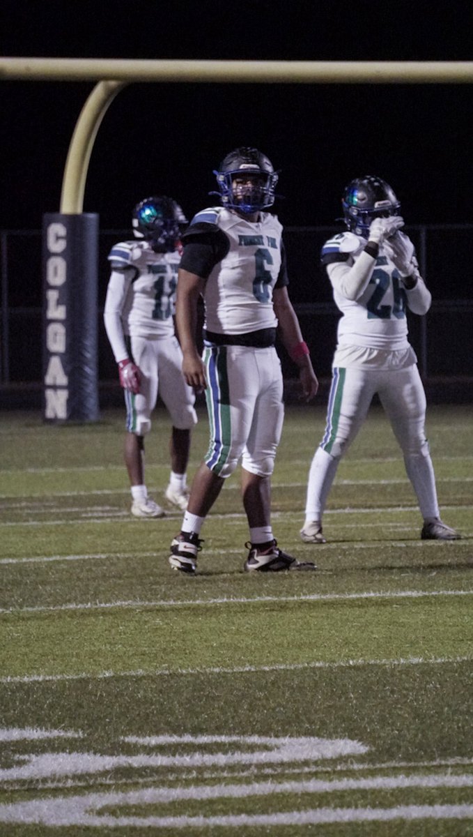 Babyleethebeast's tweet image. I am truly blessed to be named 1st team all district defensive end! Appreciate all my coaches for believing in me!! @b_benson17 @_InBigTime