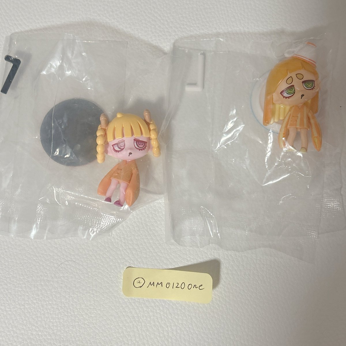 MM0120one's tweet photo. 【交換】ウイルスイーツ VIRUSWEETS フィギュアコレクション

譲 : レモンティー たい焼きカスタード
求 : スコーン 画像2のどれか

2:2の交換で探しています。
郵送希望ですが名古屋手渡しも可能
画像2に関してはまだ見つけれていないので交換+買取も可能です。
お気軽にお声掛けください。 https://t.co/L02AsGmSpk