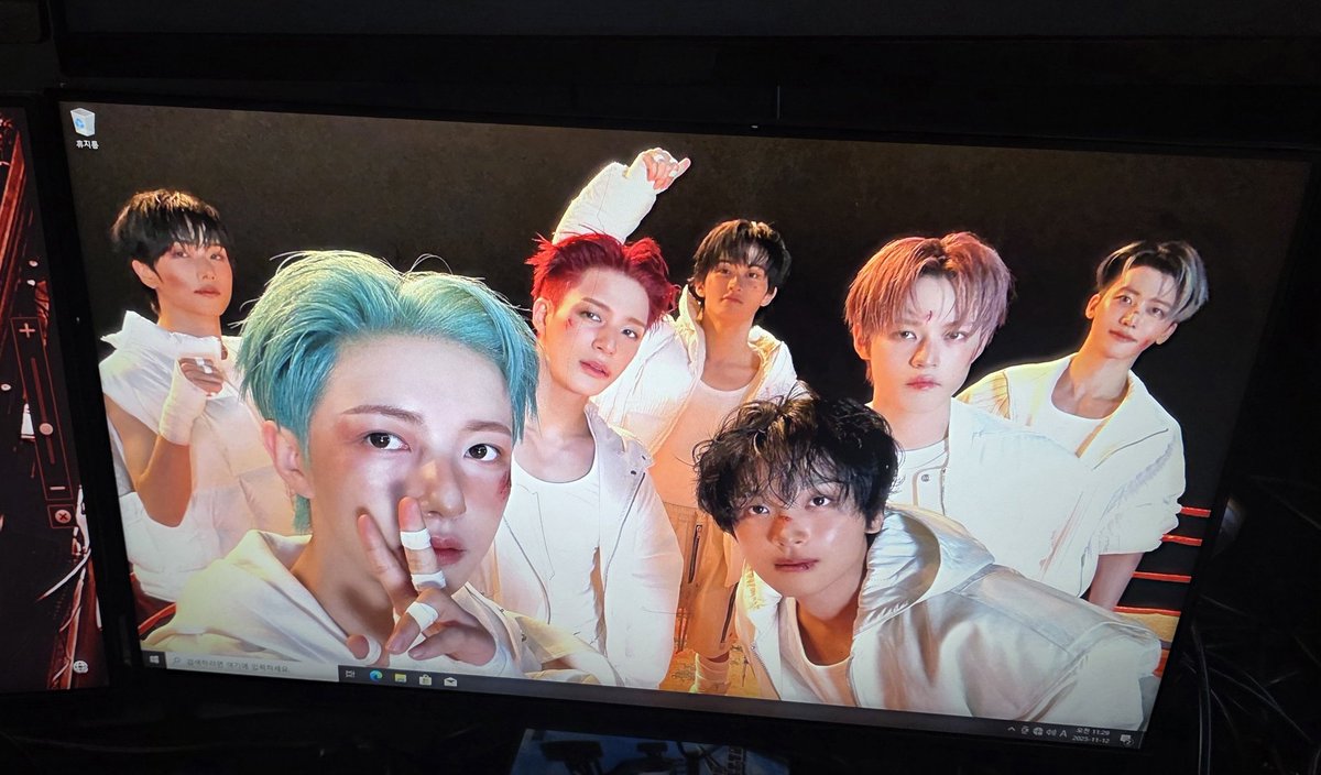 JNyoung_20's tweet image. : น้องอัญ ครูห้องปกครองโทรมาบอกว่าหนูไปมีเรื่องชกต่อยอีกแล้วใช่มั้ยคะ

: ก็..อือ

: เพราะพวกเพื่อนผู้ชายอีกแล้วใช่มั้ยคะ!?

: มี๊ คือหนู..

: คราวหลังมี๊จะไม่ให้หนูไปคบกั-

: หนูเป็นคนเริ่ม.. ส่วนเพื่อน ๆ แค่มาช่วยหนู มี๊อย่าว่าเพื่อนหนูนะ 🥺

: ...