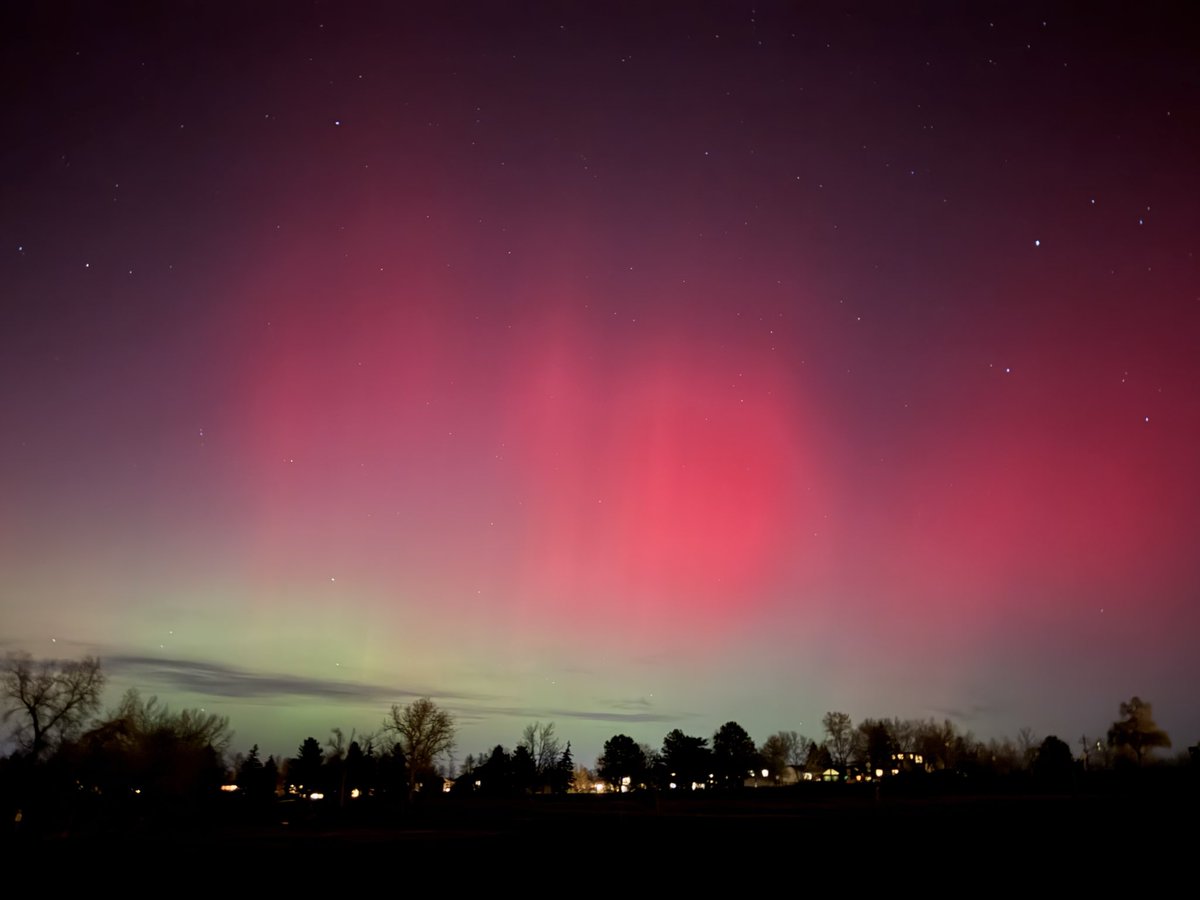 Northern lights from Boulder, Colorado