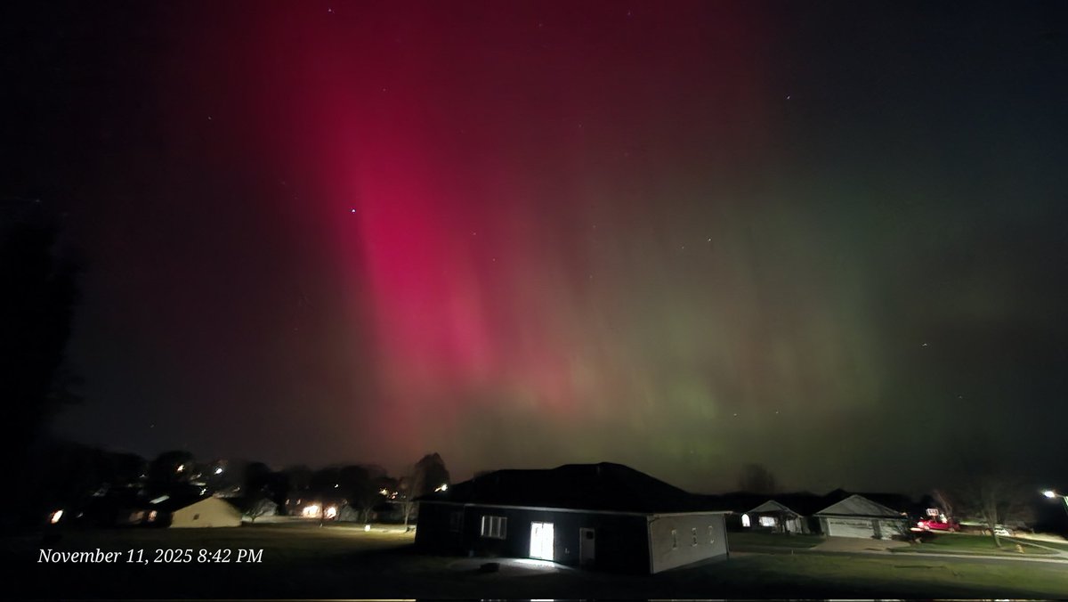 skyhawkdoc's tweet image. Aurora is amazing
From Parkersburg, IA