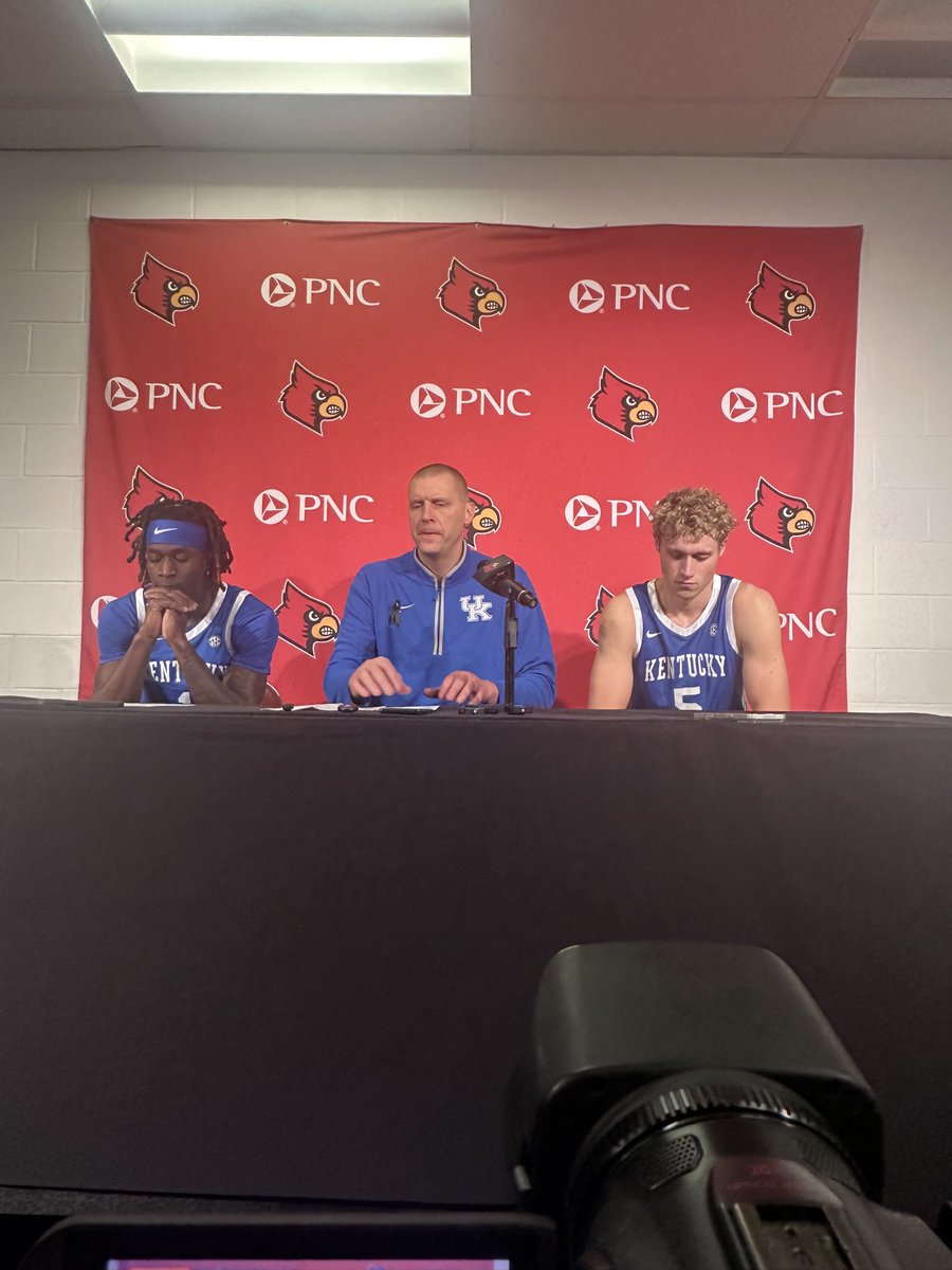 UofLSheriff50's tweet photo. Mark Pope: we played extremely poorly https://t.co/6DXYicuUta