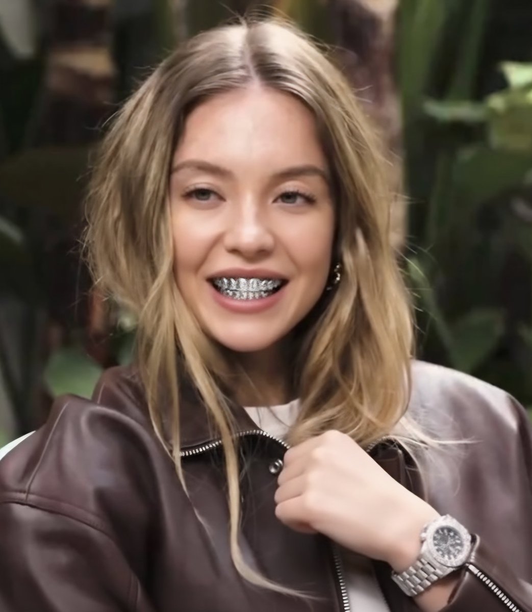 This is hands down my new favorite Keanu sleaze meme