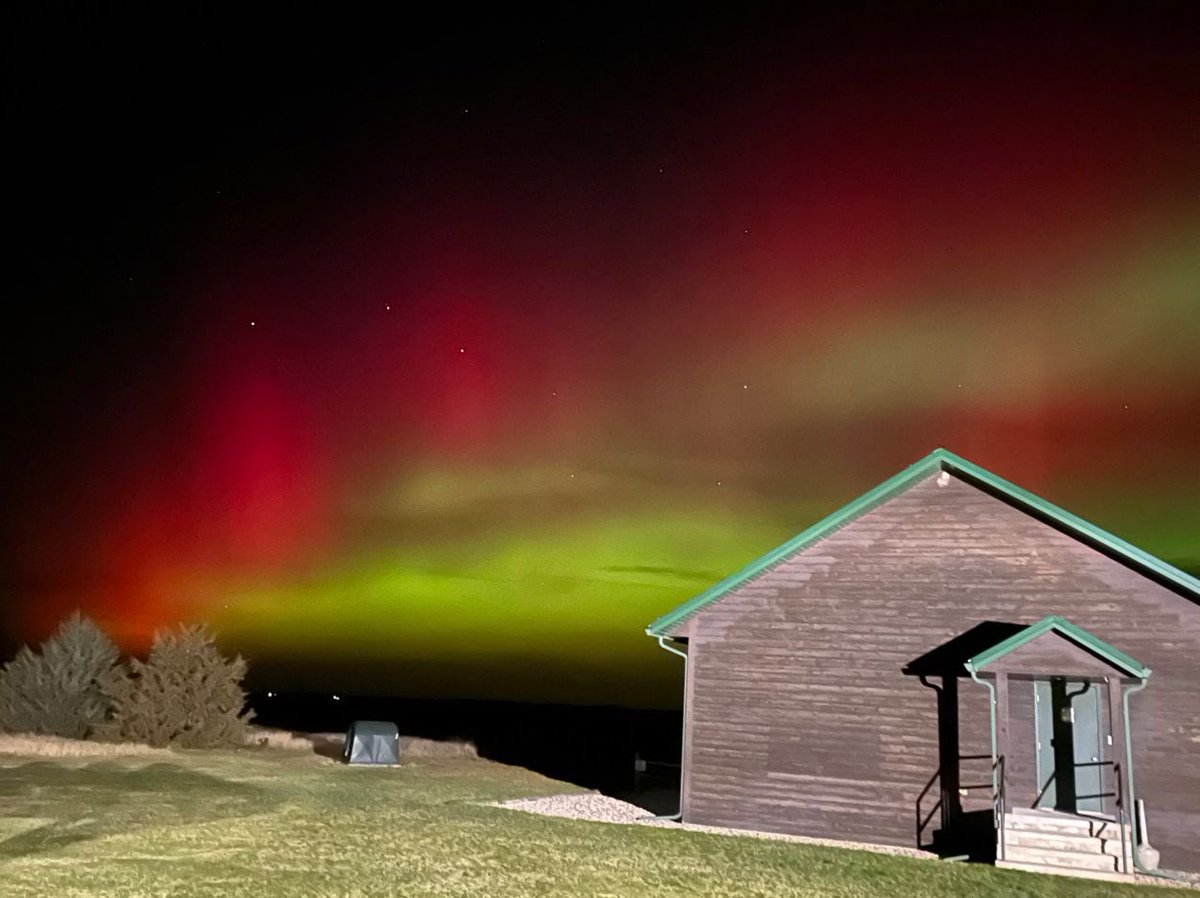 The Northern Lights aurora lit up the skies across Chicago, Montana, Utah, and South Dakota