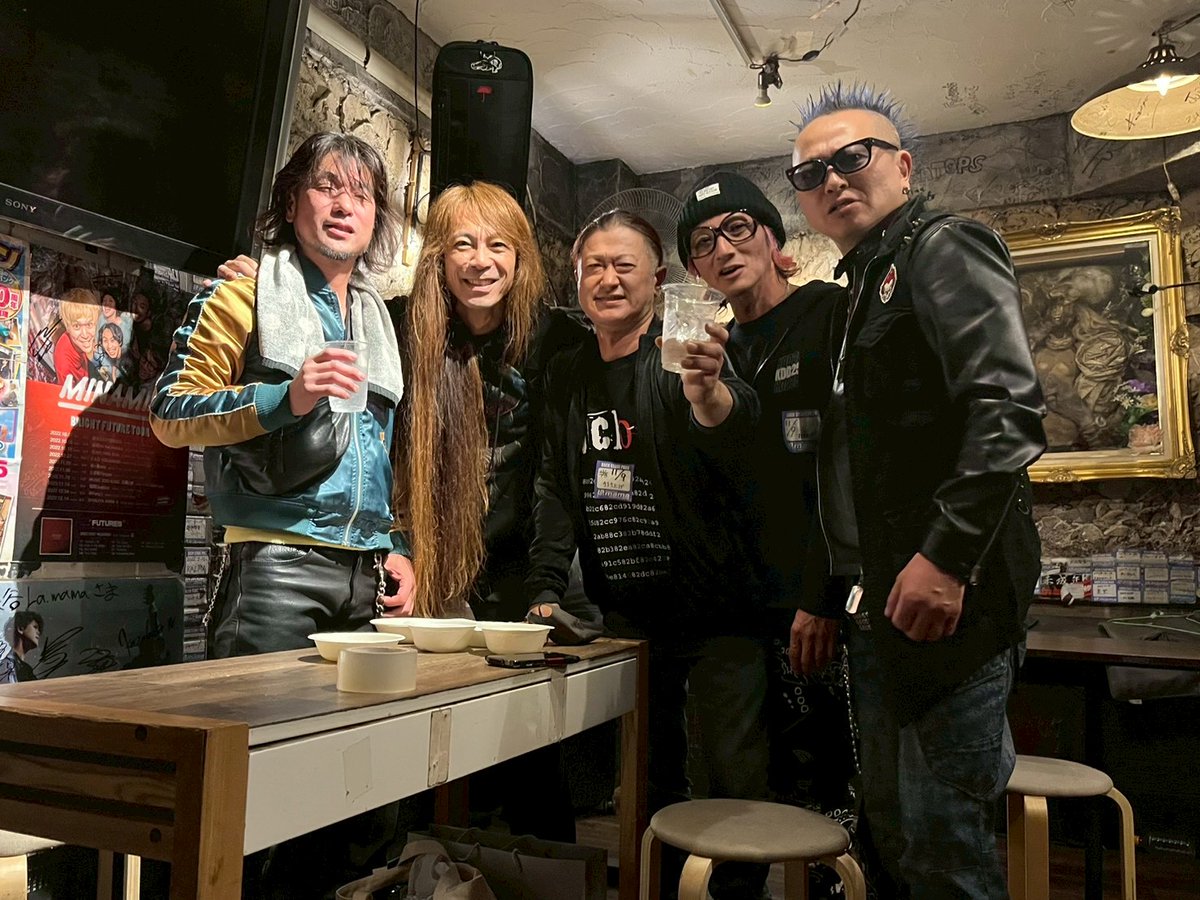 あと少々♪ｗ
写真を全然撮ってないことに気がついて
打ち上げ終わりにバタバタと(^^;;;