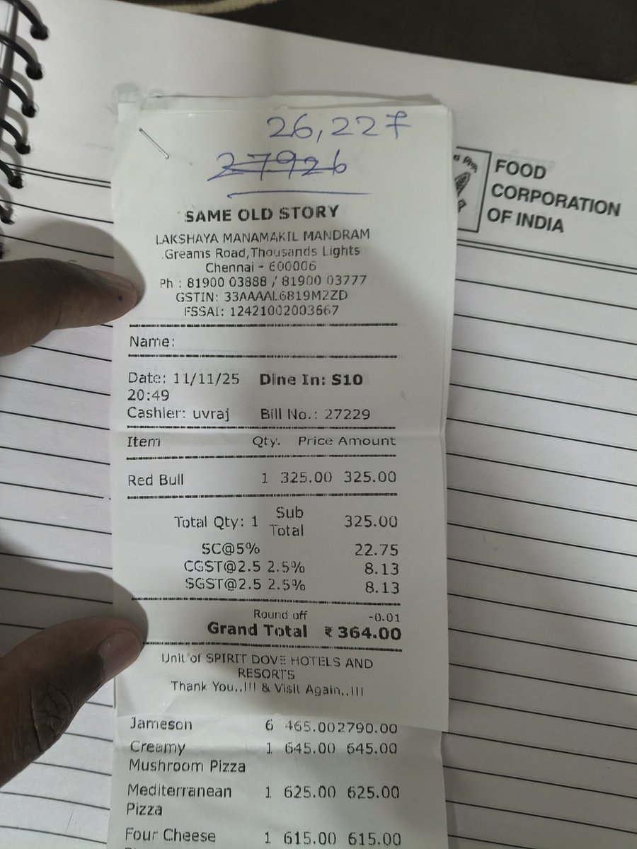 sammyandrew23's tweet photo. Had an issue with my recent pre-booking — the offer promised a free dessert per guest (30 guests), but we were served only one dessert for the group. This contradicts the stated terms. Bill &amp; offer details attached. @swiggydineout @SwiggyCares @swig https://t.co/sPVQ47mNki