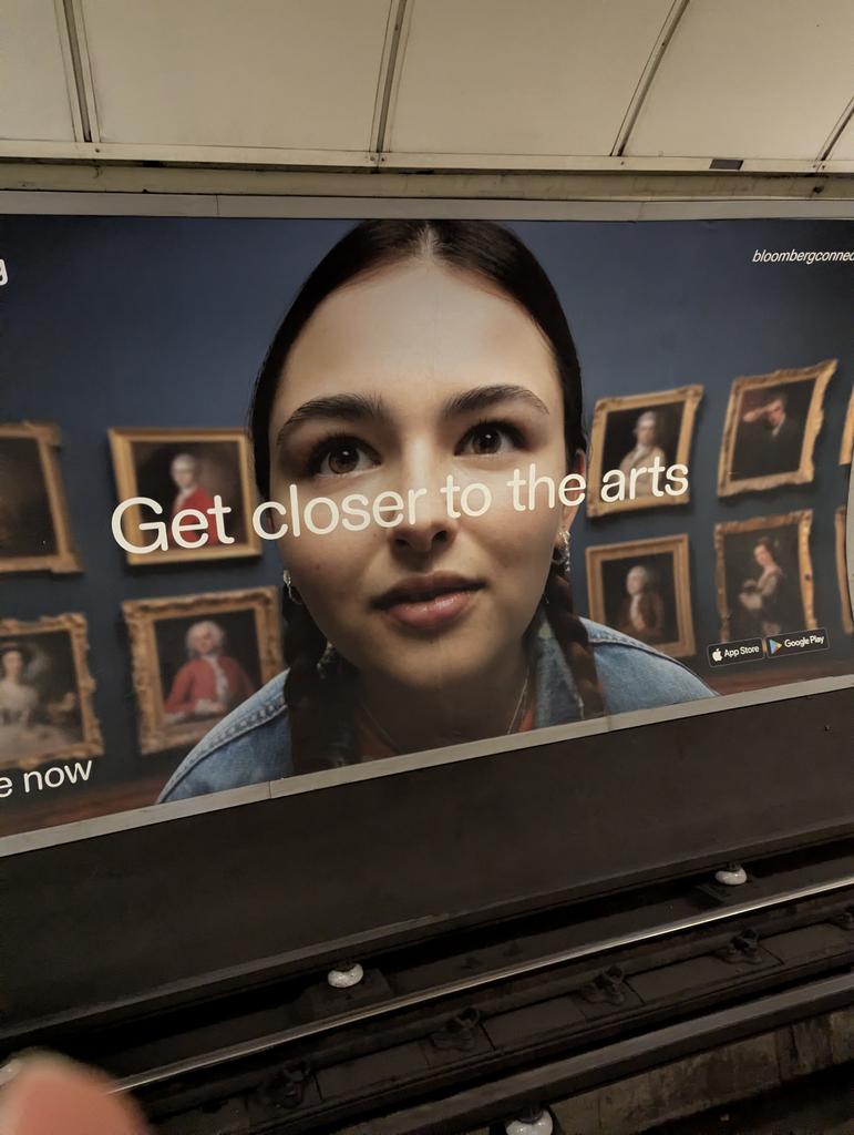 CubicPostcode's tweet image. @CIA Serious #bioterrorism threat. Make no mistake! #Think! @NHS @blood @ClassicFM @INTERPOL_HQ @GCHQ The event is here in declared 100 ⁸% by express and supreme order of His Majesty and her Cubic Postcode. No disrespects or abusive protests will be tolerated. Approaching the…