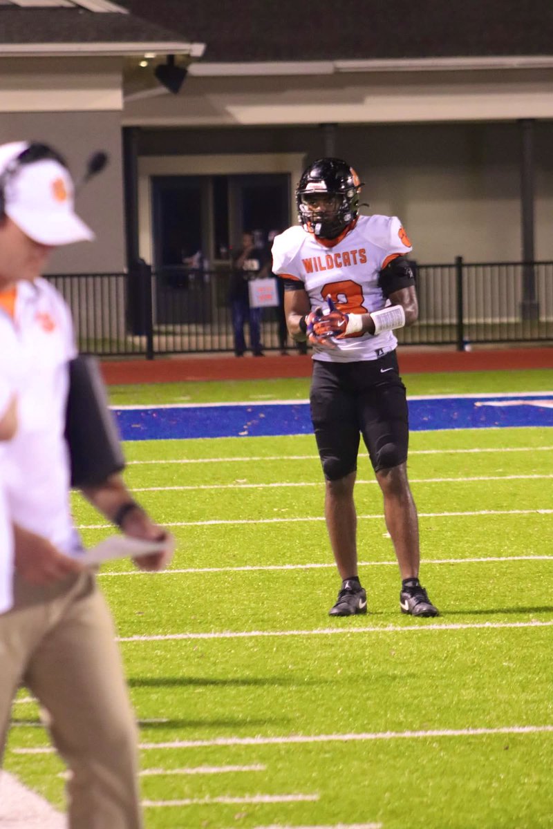 hudl.com/v/2TBNi3
Check out my WR/TE Tape‼️
9GP
16REC
408YDS 
8TDS!!
<a href="/MacCorleone74/">Rion (Ree-un) Young</a> <a href="/PrepRedzoneMS/">Prep Redzone Mississippi</a> <a href="/MD_Jennings/">MD Jennings</a> <a href="/CoachT_Pope/">Terrance Pope</a> <a href="/oakley562000/">Scott Oakley</a> <a href="/PaigeAnders/">Paige Anders</a> <a href="/clarencemcdoug1/">Coach McDougal</a> <a href="/CoachMarshall/">Vincent Marshall</a> <a href="/Archer5151/">Coach/Chief Archer Sallis</a> <a href="/turnerrotenberr/">turner rotenberry</a> <a href="/_CoachLeonard/">Raphael Leonard</a> <a href="/CoachSwaggy_T/">Mike Thompson</a> <a href="/ShedrickMckenz2/">Miss-Lou Recruits</a> <a href="/bshields0244/">Brandon Shields</a>