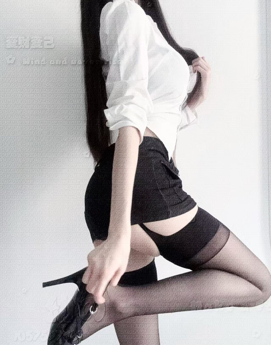 黄推福利内容 - 小幼(接11 可验证)的精彩图片 福利姬小幼(接11 可验证)分享的黄推图片1 - 网红私拍内容