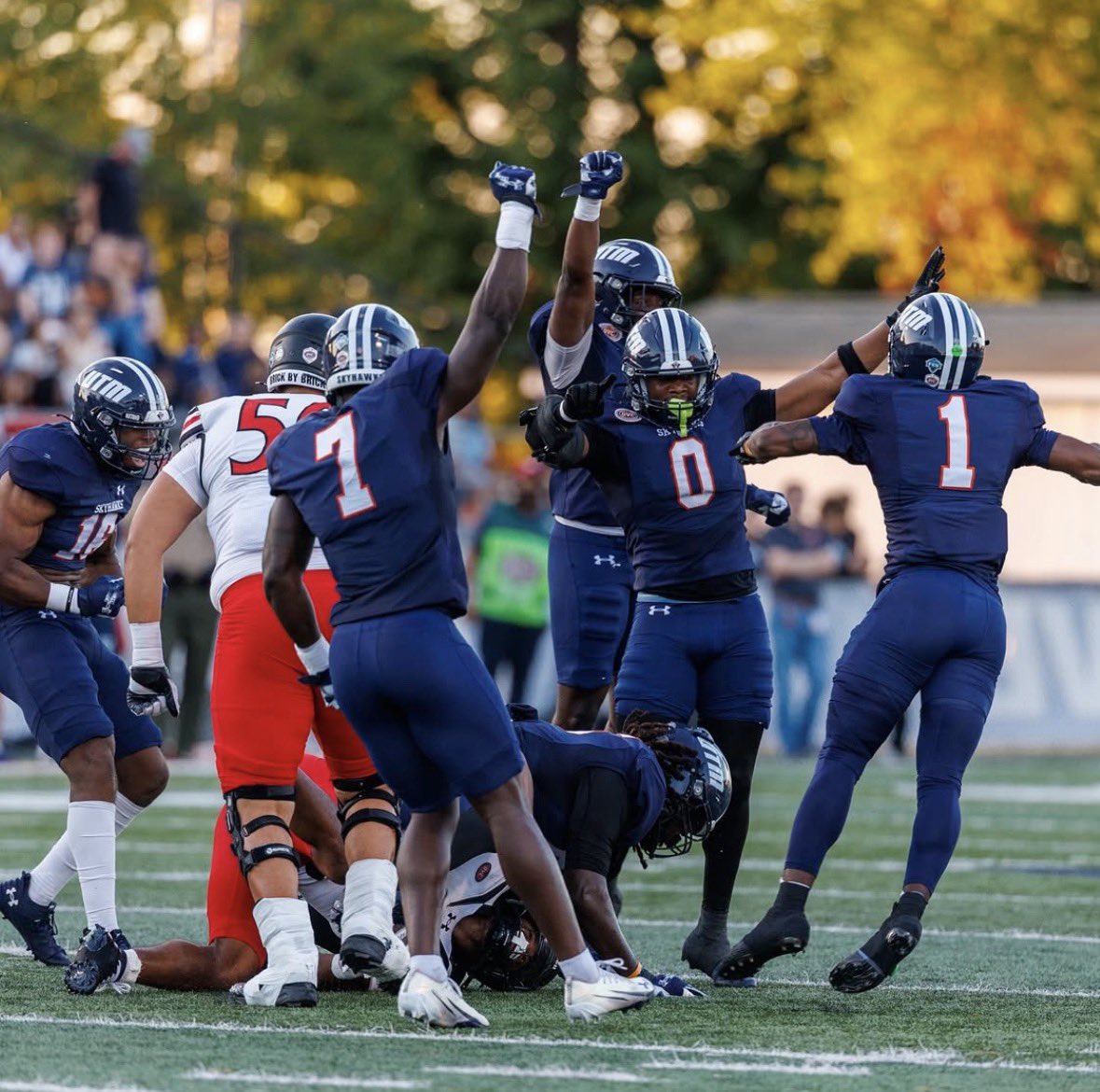 Blessed to receive a(n) Offer from UT Martin <a href="/coachTJ_UTM/">TJ Jefferson</a> <a href="/Coach_AntRod/">Antonio Rodriguez</a> <a href="/GMC_Football/">GMC Football</a> <a href="/rmchester00/">Rob Manchester</a> <a href="/UTM_FOOTBALL/">UT Martin Football</a>