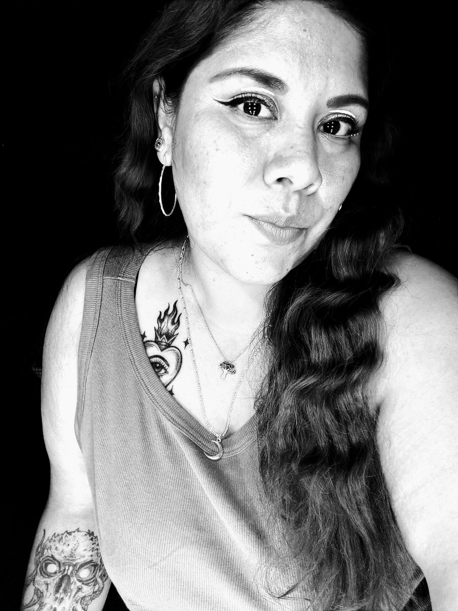 Gladys Lilly 🧙🏻‍♀️🧹🪄🔮 tweet media