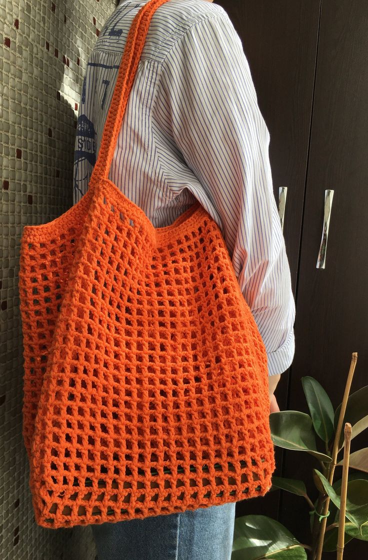 ኪሮሽ እና ክር tweet media