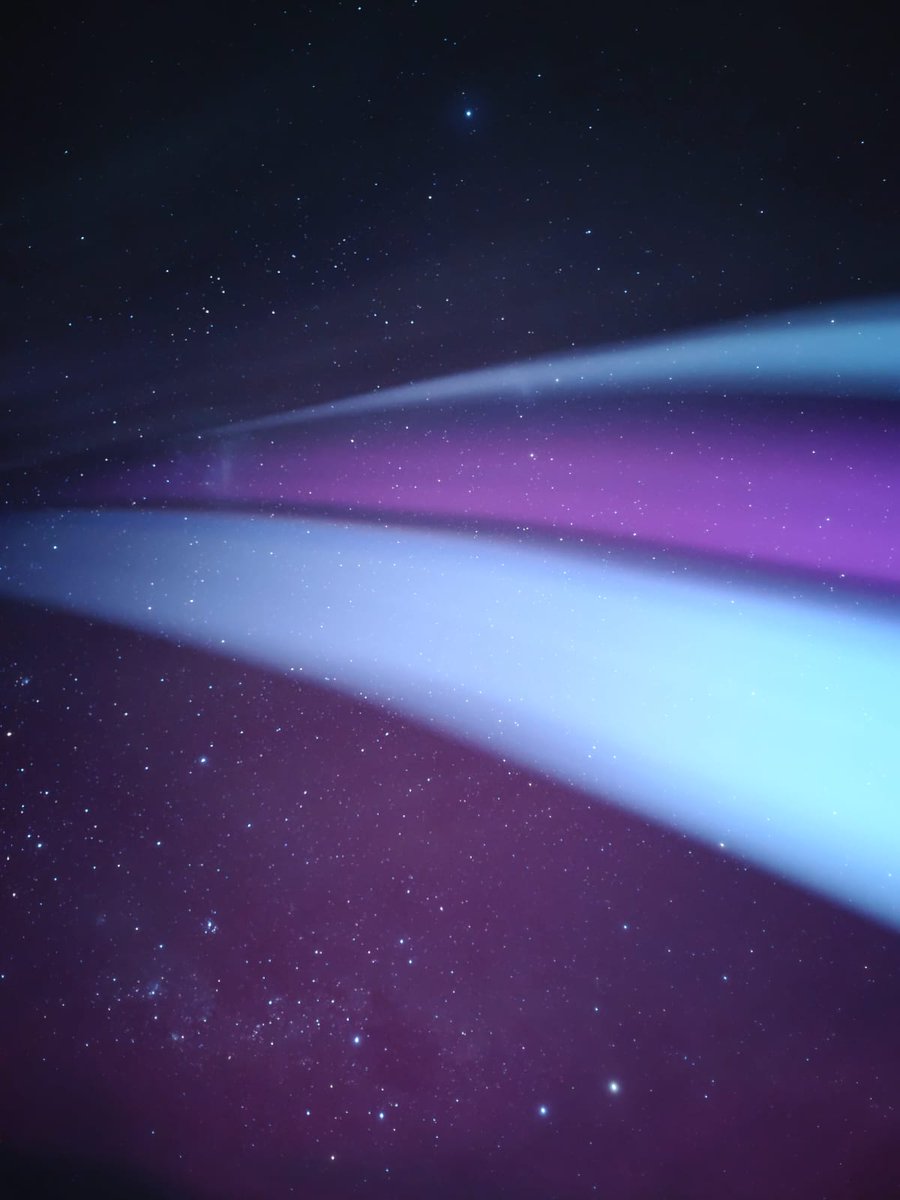 Notables Auroras Australis en Punta Arenas Chile #puq entre las 00:00 y las 01:00AM (-3UTC) , (53°S, 70°W) <a href="/RadioPolar/">Polar Comunicaciones</a> <a href="/MeridionalRadio/">Meridional Radio</a> <a href="/pinguinodiario/">Pingüino Multimedia</a> <a href="/LaPrensAustral/">La Prensa Austral</a> <a href="/pdteibanez/">Radio Pdte. Ibañez</a> <a href="/MarioHamuy/">Mario Hamuy</a> <a href="/planet4589/">Jonathan McDowell</a> <a href="/ACHIDE2/">ACHIDE</a> <a href="/AlertaMundoNews/">Alerta Mundial</a> <a href="/Emol/">Emol.com</a> <a href="/Cooperativa/">Cooperativa</a> <a href="/biobio/">BioBioChile</a> <a href="/ANID_Chile/">Agencia Nacional de Investigación y Desarrollo</a> <a href="/UmagCiga/">CIGA UMAG</a>