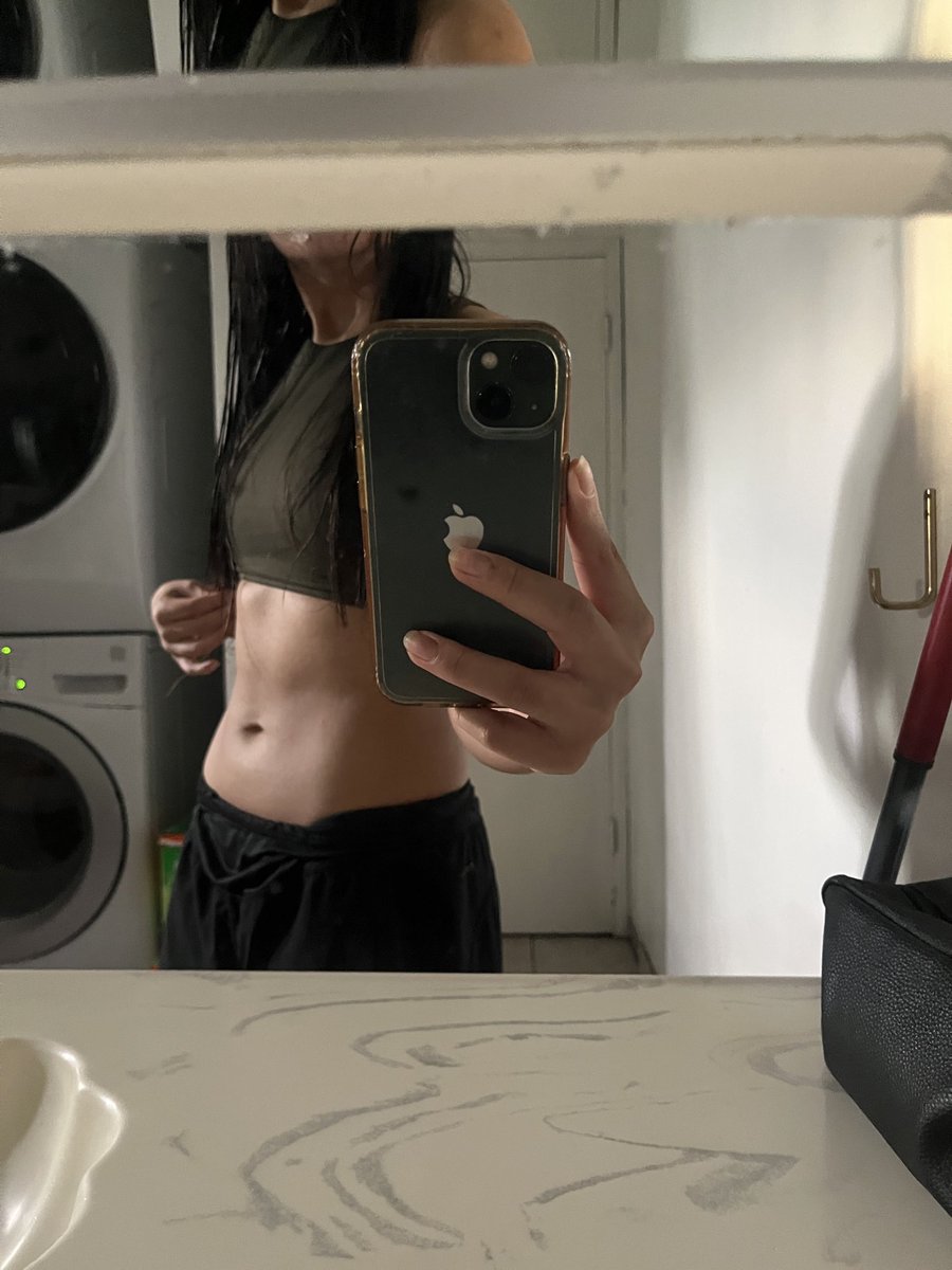 nat 🦋 tweet media