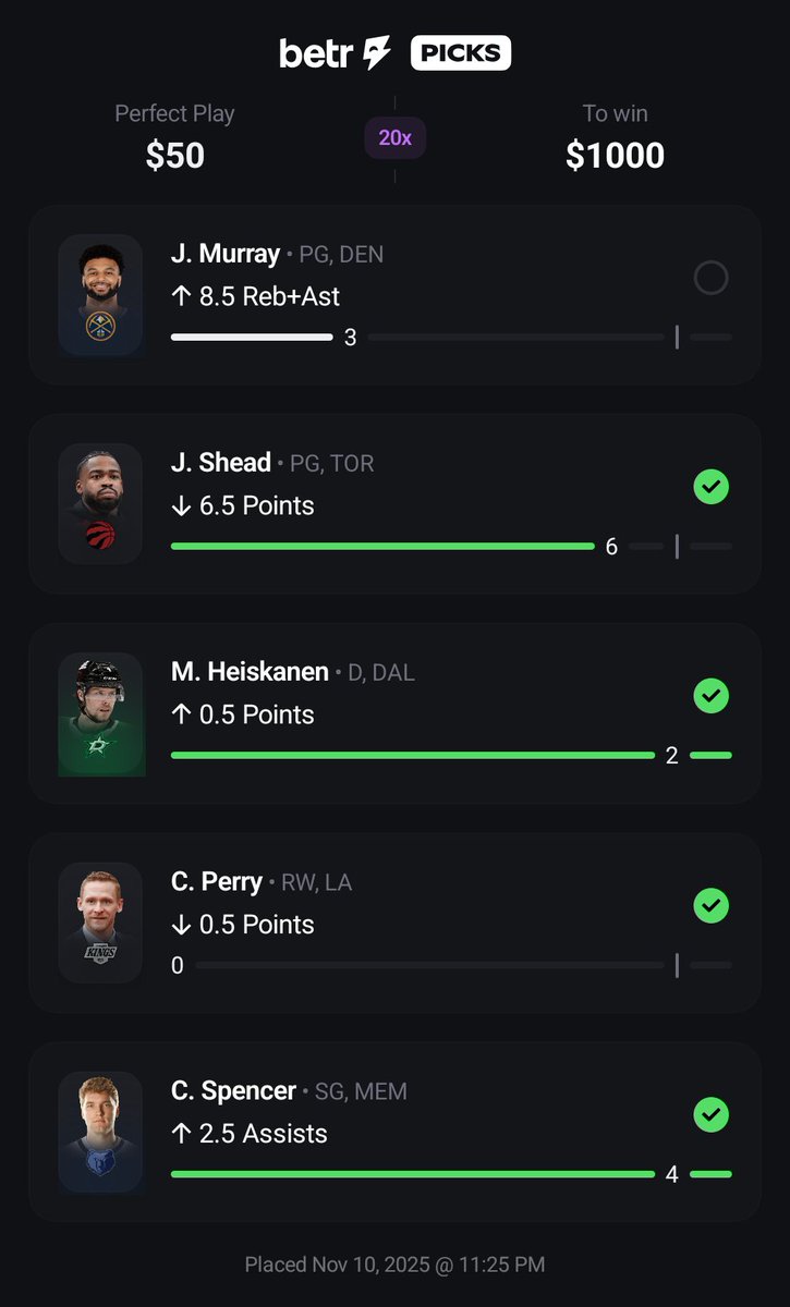 WeaverFan420's tweet image. Trying the giveaway thing again, this time it's down to 1 pick!

Same rules as last time

1) follow me
2) like
3) RT
4) don't be a giveaway troll

Let's go Jamal!