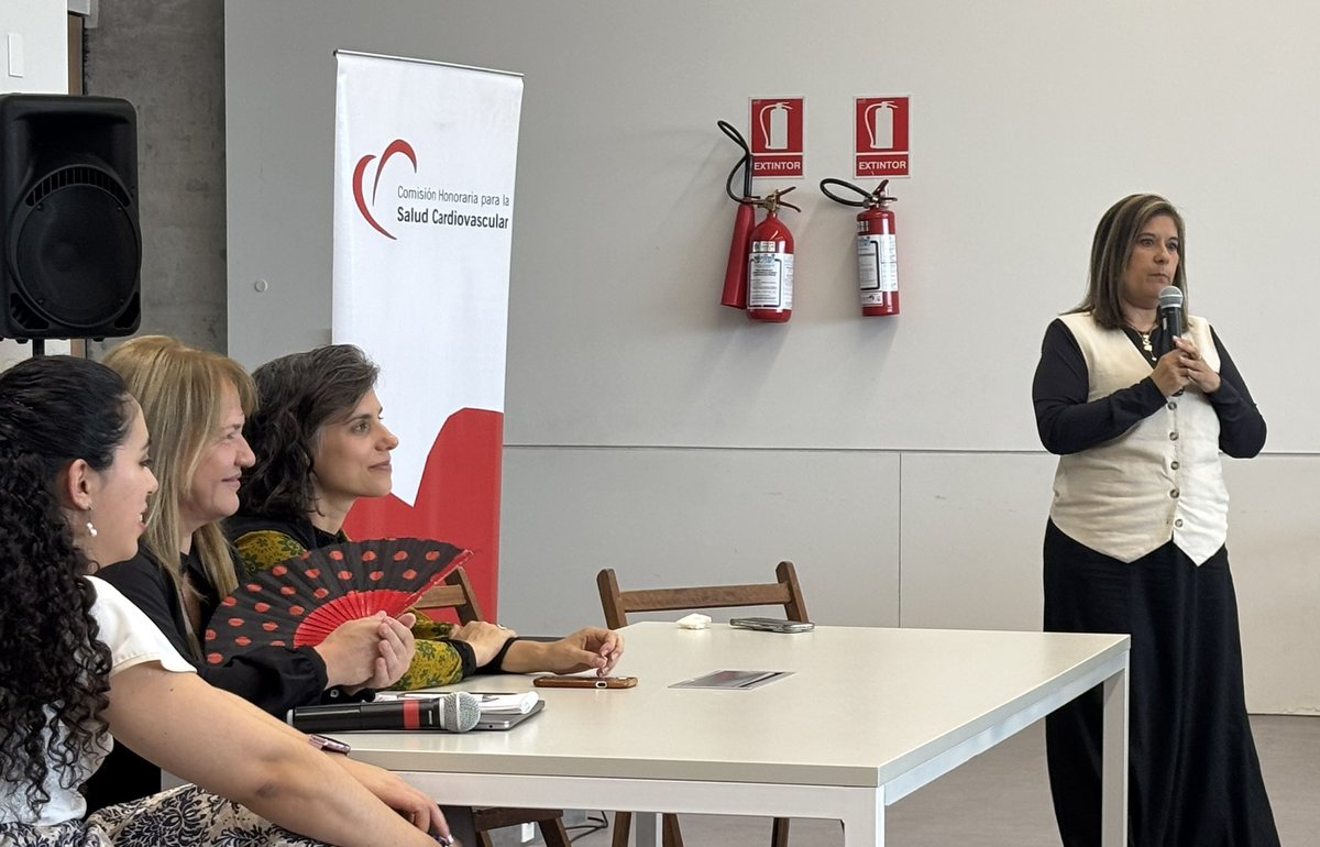 Éxito total en la Jornada de Actualización en Resucitación Cardíaca Básica para instructores del Programa CERCA
Seguimos trabajando junto a <a href="/cardiosaluduy/">Comisión Cardiovascular</a>, CERCA y equipo docente de TAREA para capacitar a la sociedad en RCB y contar con más personas preparadas para salvar vidas