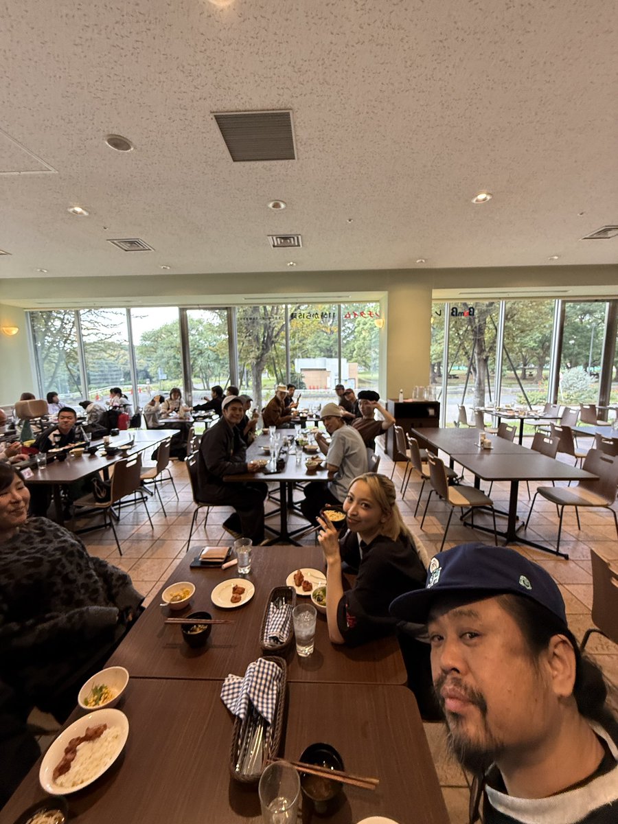 みんなでご飯🍚

#dipbattles
#dleague
#dリーグ