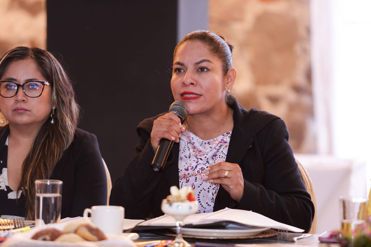 Universidades impulsan la continuidad de acciones coordinadas con Gobierno de San Andrés Cholula.

Con el propósito de fortalecer la vinculación con universidades asentadas en San Andrés Cholula, la presidenta municipal, Lupita Cuautle Torres.