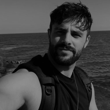 robanthony90's tweet image. me + my favorite movie