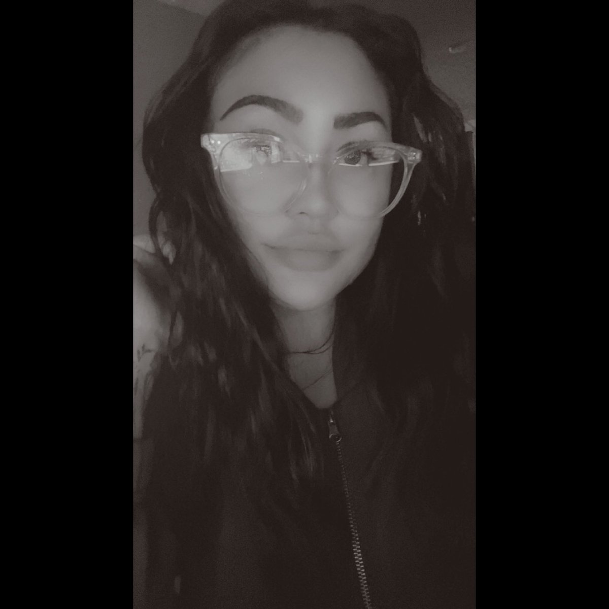 Ms_HeartAttack's tweet image. Live ❄️ 
Twitch.tv/msheartattack 
🤍 ©