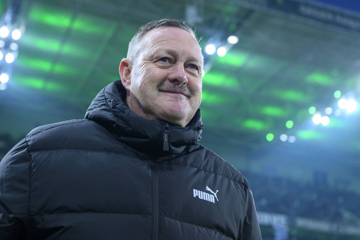 TorbenBMG's tweet image. Roland Virkus steht vor einer Rückkehr zu Borussia.

Der 58-Jährige wird wahrscheinlich in den Jugendbereich zurückkehren. Sein Vertrag wurde nie aufgelöst, sondern ruht nur.

Mirko Sandmöllers Posten als Nachwuchsleiter bleibt unangetastet.
#BMG

🗞️[@BILD]