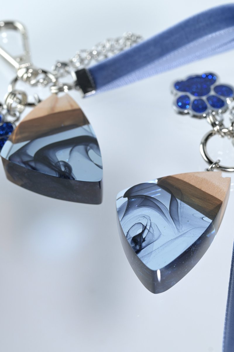 ねこの幸福屋 Kei/ウッドレジン/11月 artevarie131 Y26,27