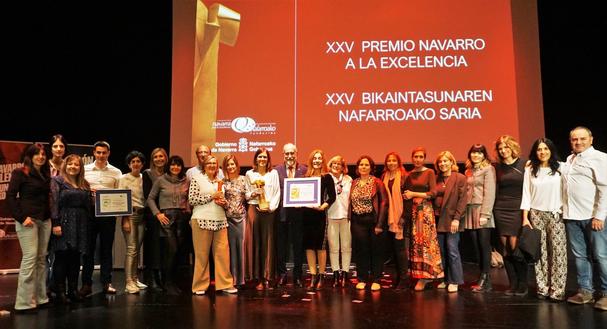 Profesionales Área Salud de Tudela tweet media