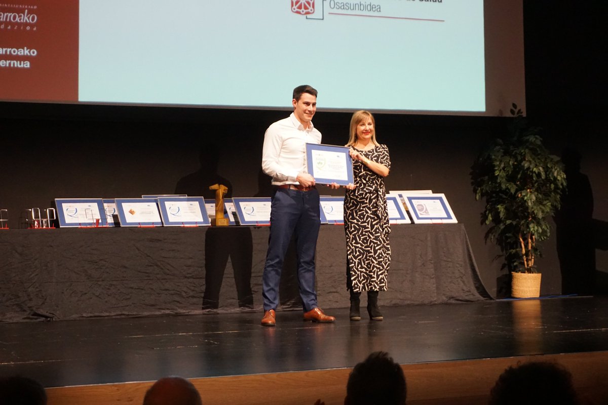 Profesionales Área Salud de Tudela tweet media