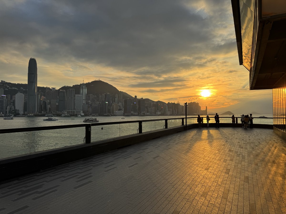 ari 🎏 tweet media