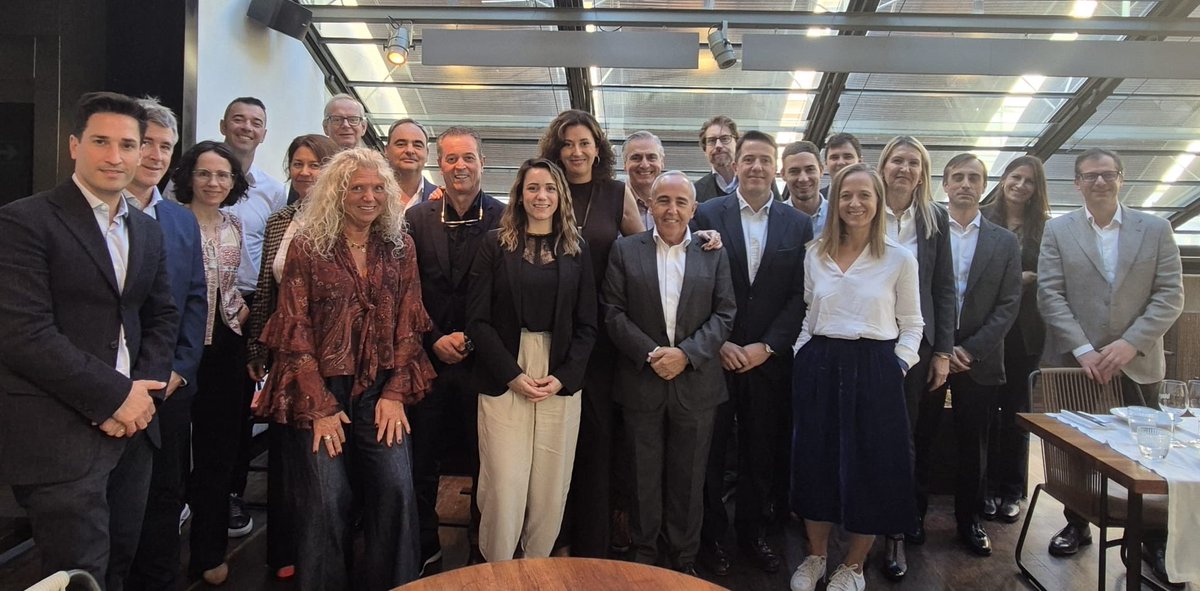 Celebramos en Barcelona nuestra Asamblea General 2025, con el apoyo de ACORDJOC.
Balance positivo: expansión del Proyecto FES, nuevos convenios y lanzamiento de FES INTegridad junto a grandes aliados.

juegosostenible.es/2025/11/11/la-…

#JuegoSostenible