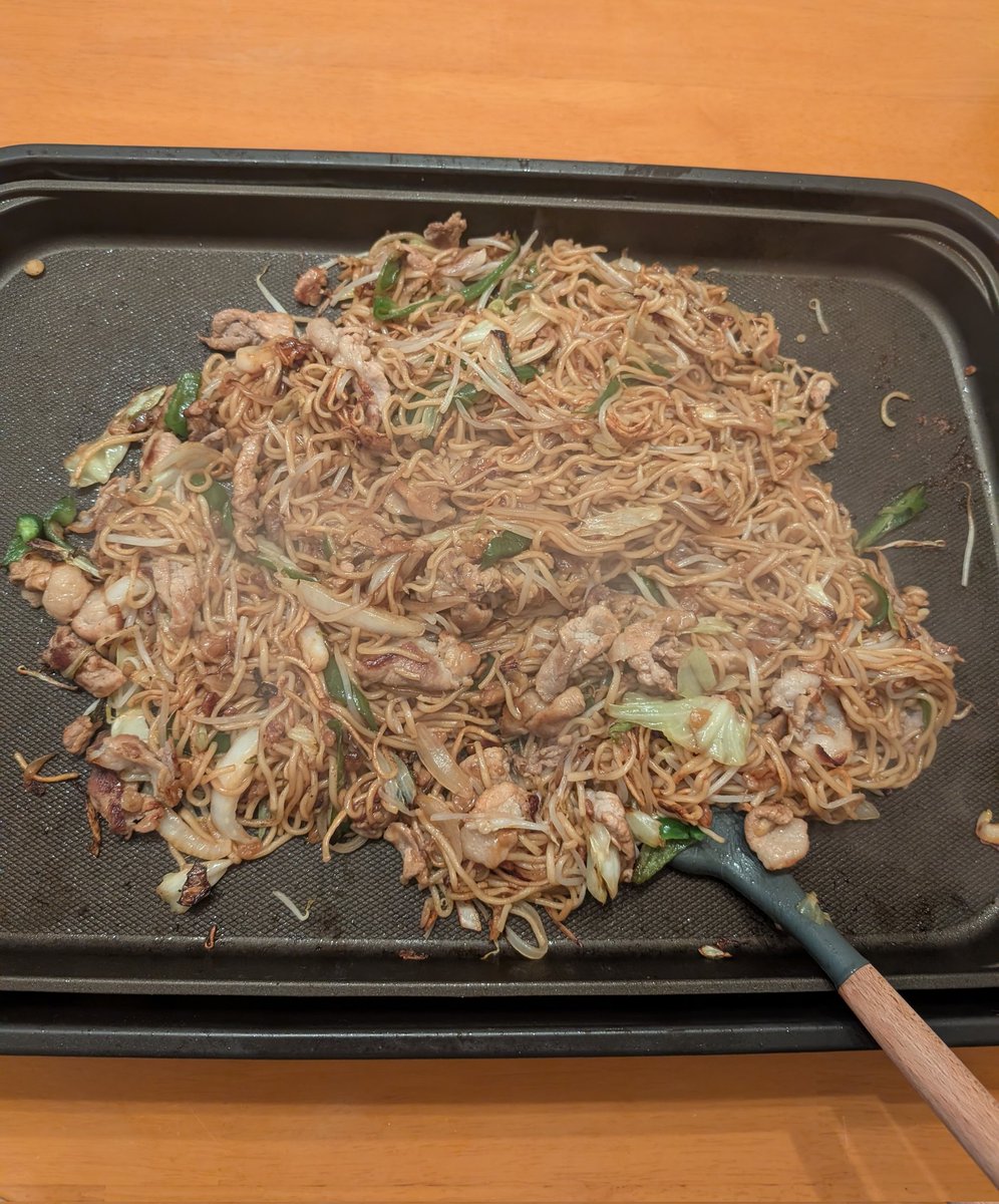ハイ❗️　焼きそばいっちょ上がり😋😋