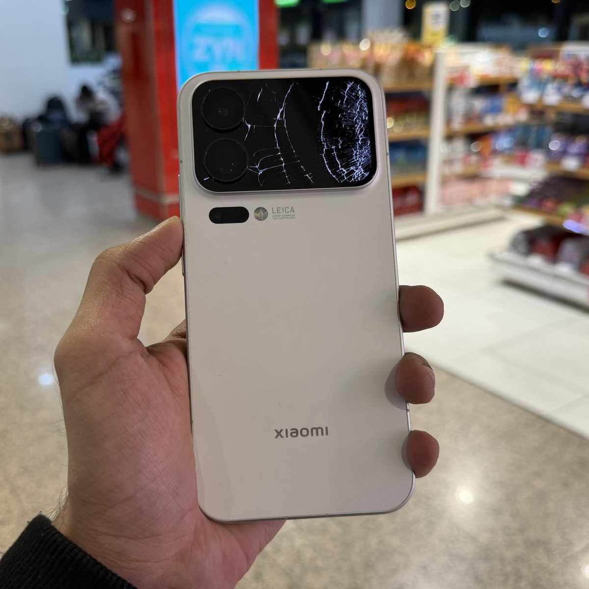 TechDroider tweet media