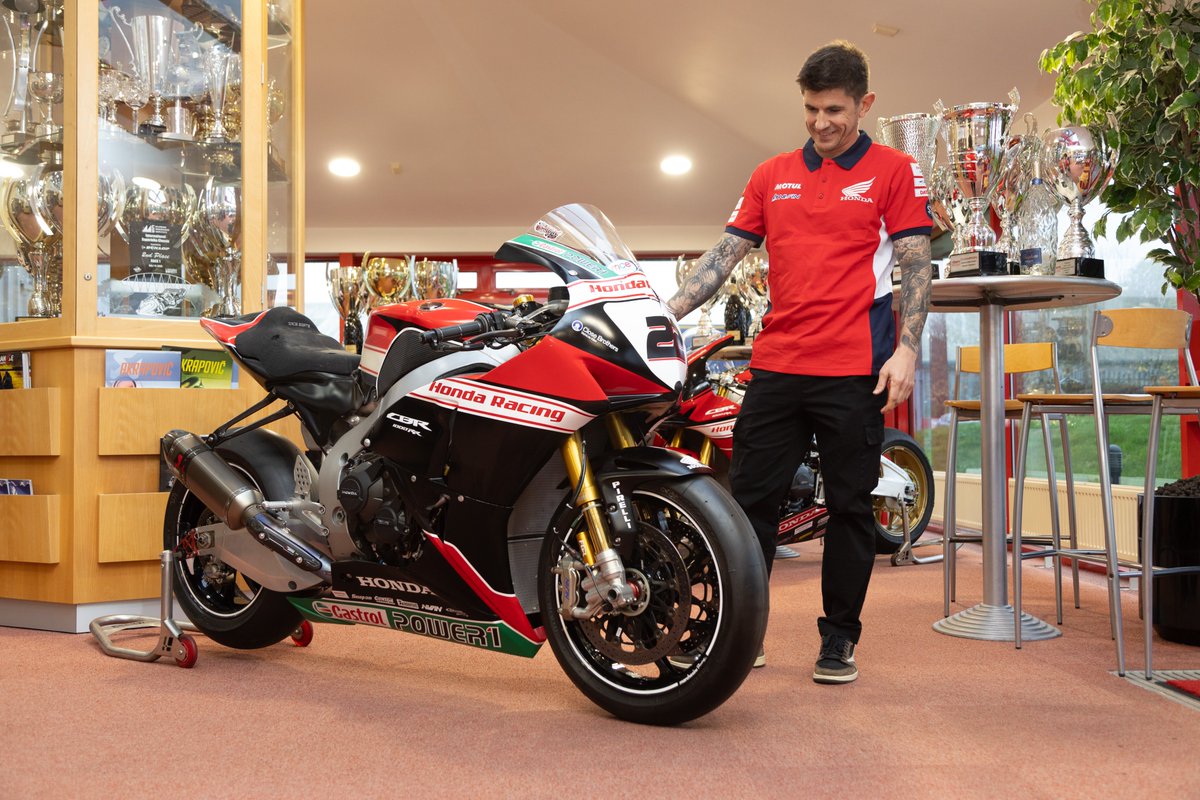 Honda Racing UK tweet media